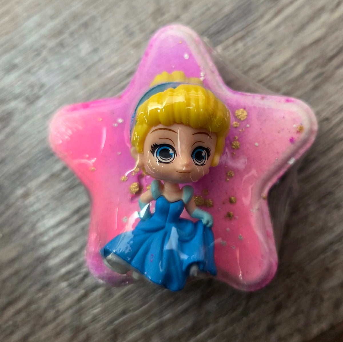 Bombe de bain effervescente avec jouet - Princesse Cendrillon - Pearberry