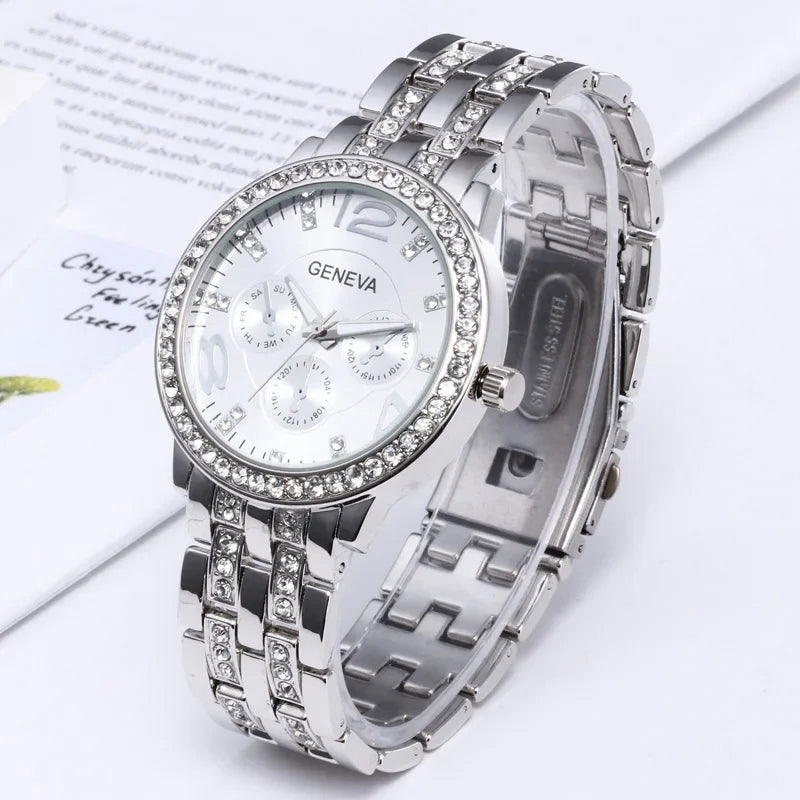 Montre mode chique pour femmes argent - Style MK ou Guess