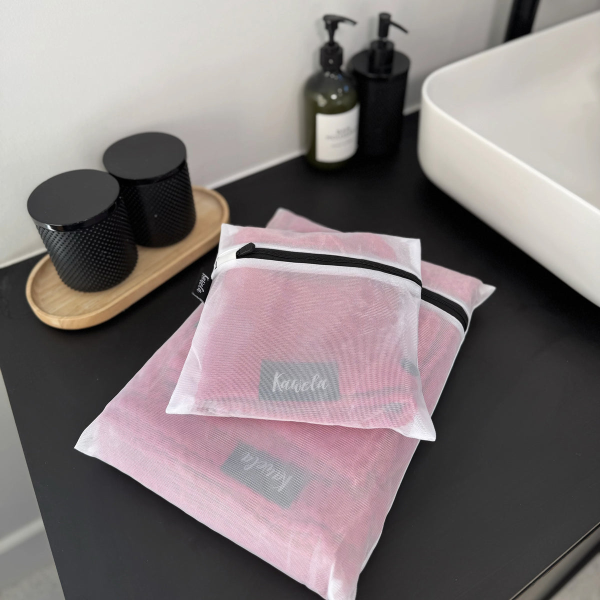 Ensemble Serviette de douche en microfibre + serviette à mains - Rosas - Kawelä -  (ARTICLE DISPONIBLE SUR COMMANDE)