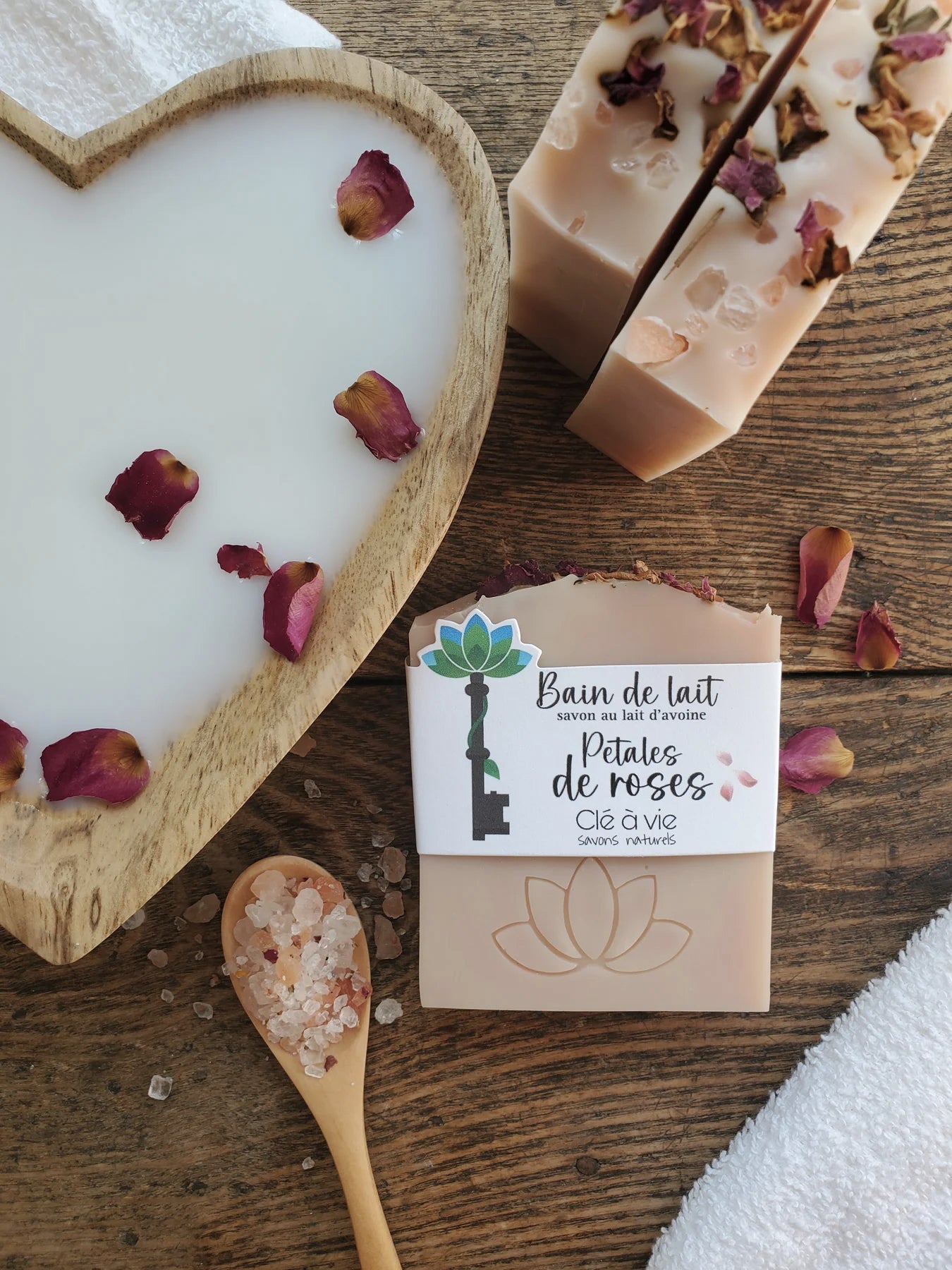 Savon naturel Clé à vie - Pétales de rose (au lait d'avoine)