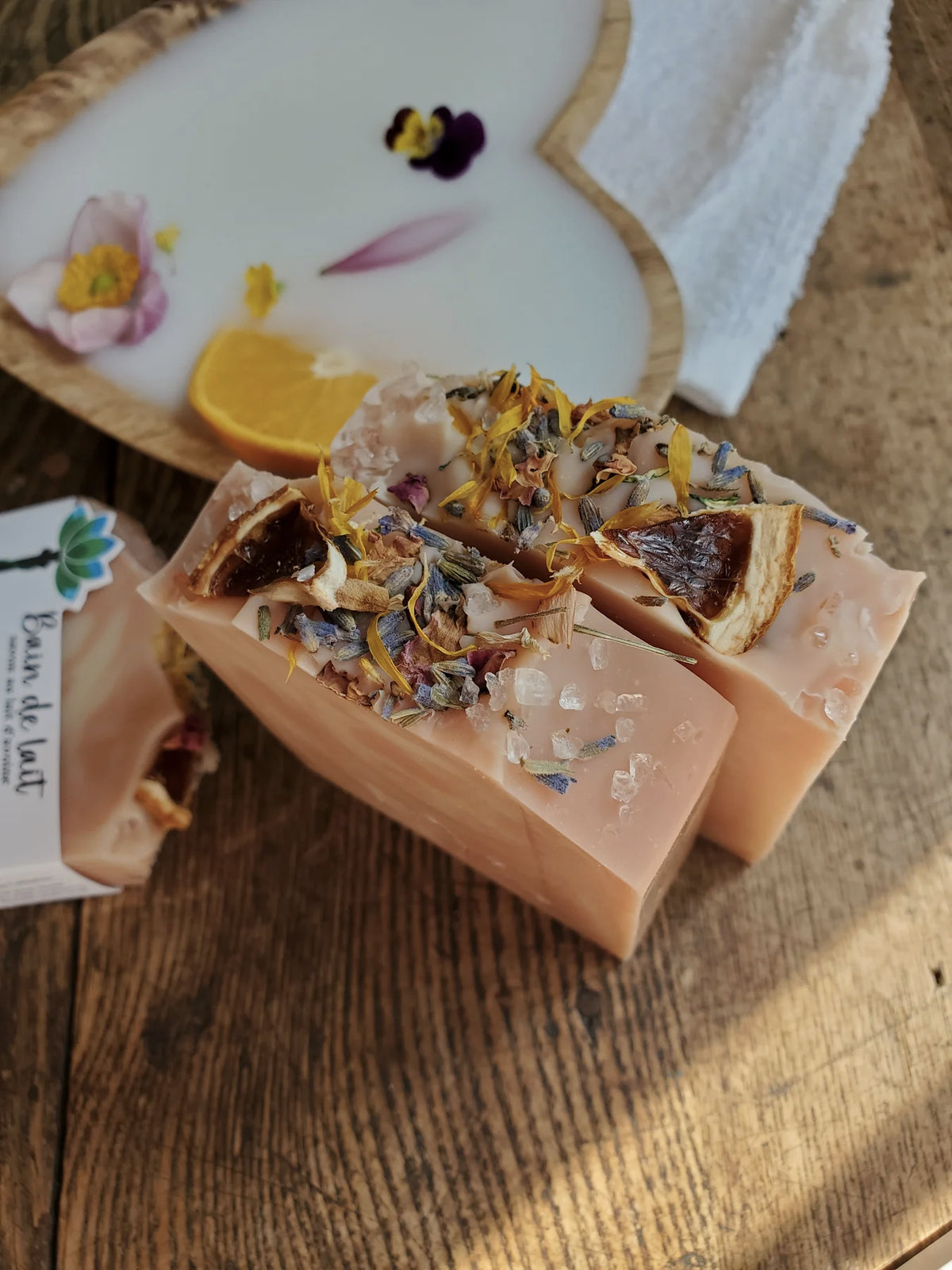 Savon naturel Clé à vie - Lait de bain, fleurs et agrumes